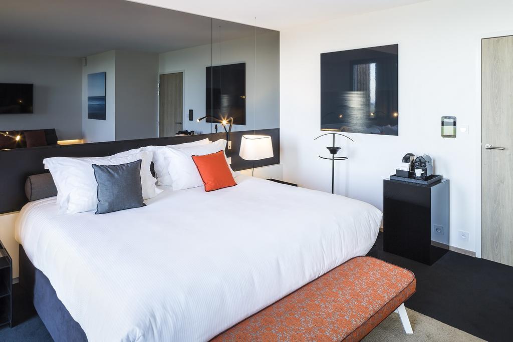 La Butte Hotel Plouider Kültér fotó